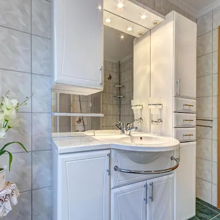 Karlshagen, Koesters Gartenidyll Appartamento *